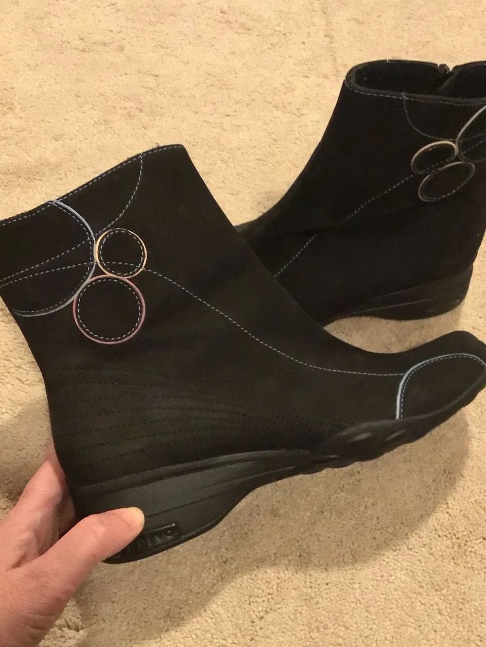 Clarks PRIVO Black Leather Ankle Boots w/Suede Dots
